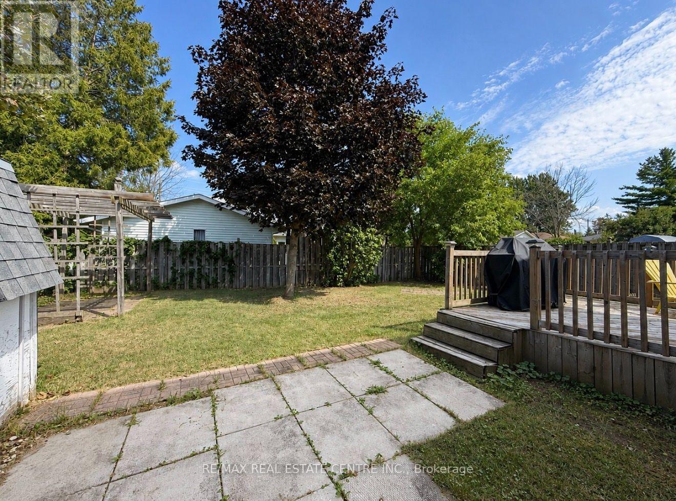 247 Eric Street, Clearview, Ontario  L0M 1S0 - Photo 35 - S13703118