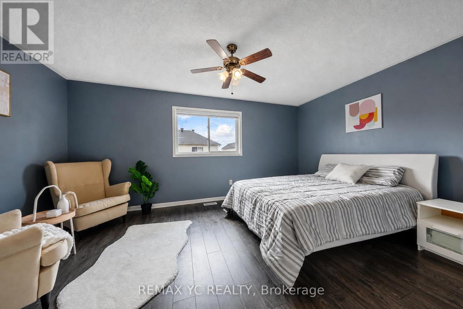 18 Coleman Drive, Barrie, Ontario L4N 0R4 - Photo 12 - S13703128