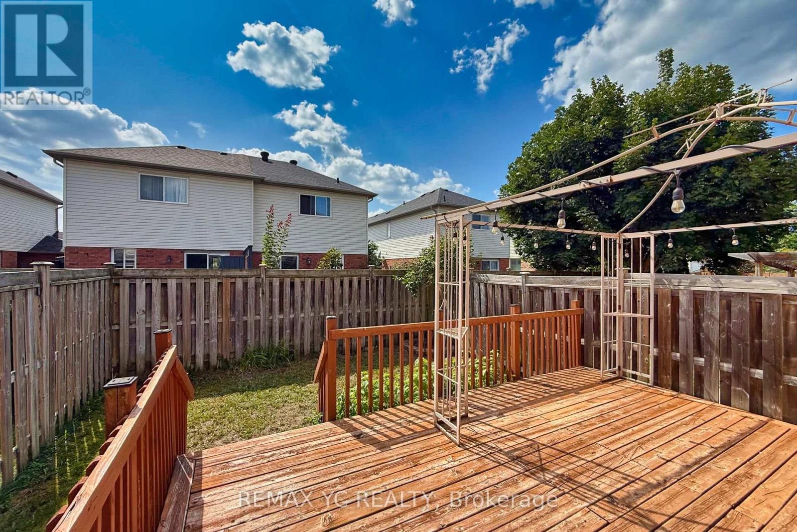 18 Coleman Drive, Barrie, Ontario L4N 0R4 - Photo 24 - S13703128