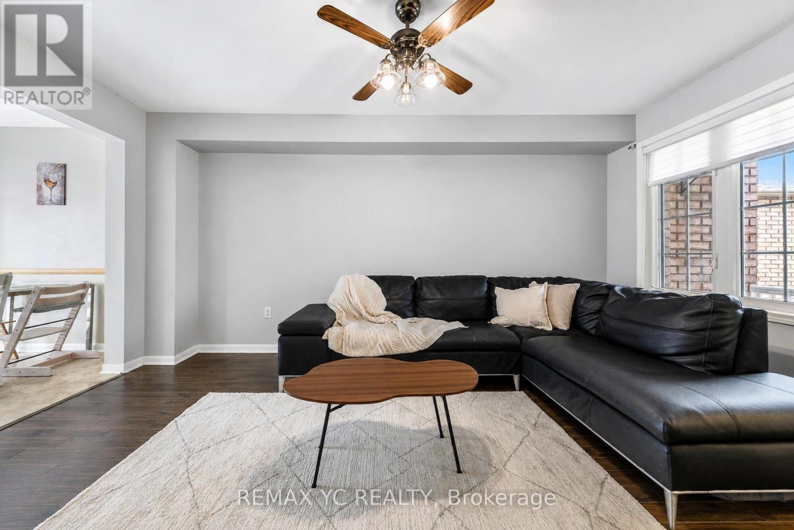 18 Coleman Drive, Barrie, Ontario L4N 0R4 - Photo 6 - S13703128