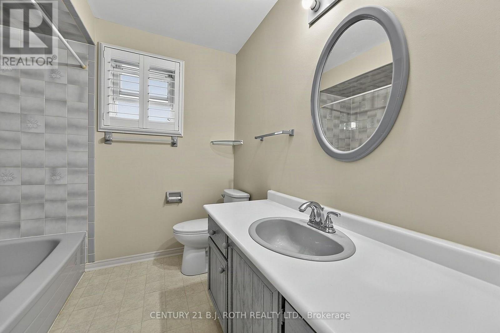 104 Woodside Drive, Orillia, Ontario L3V 7N7 - Photo 25 - S13702042