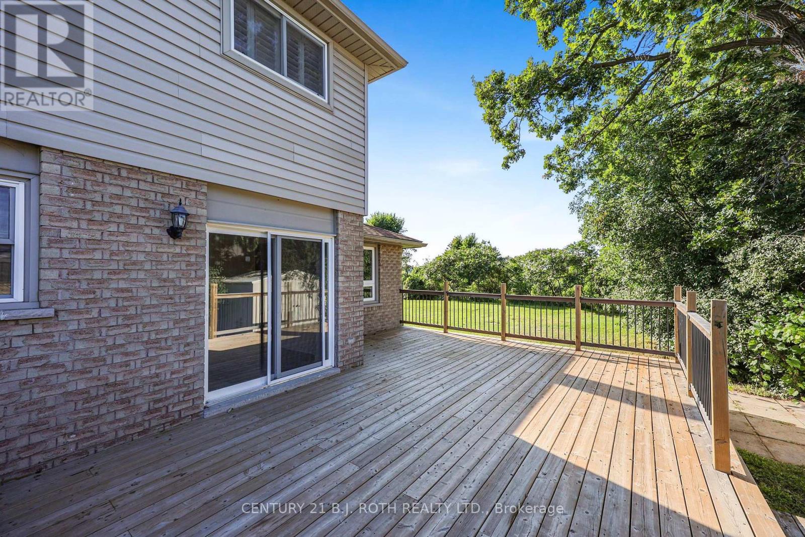 104 Woodside Drive, Orillia, Ontario L3V 7N7 - Photo 35 - S13702042