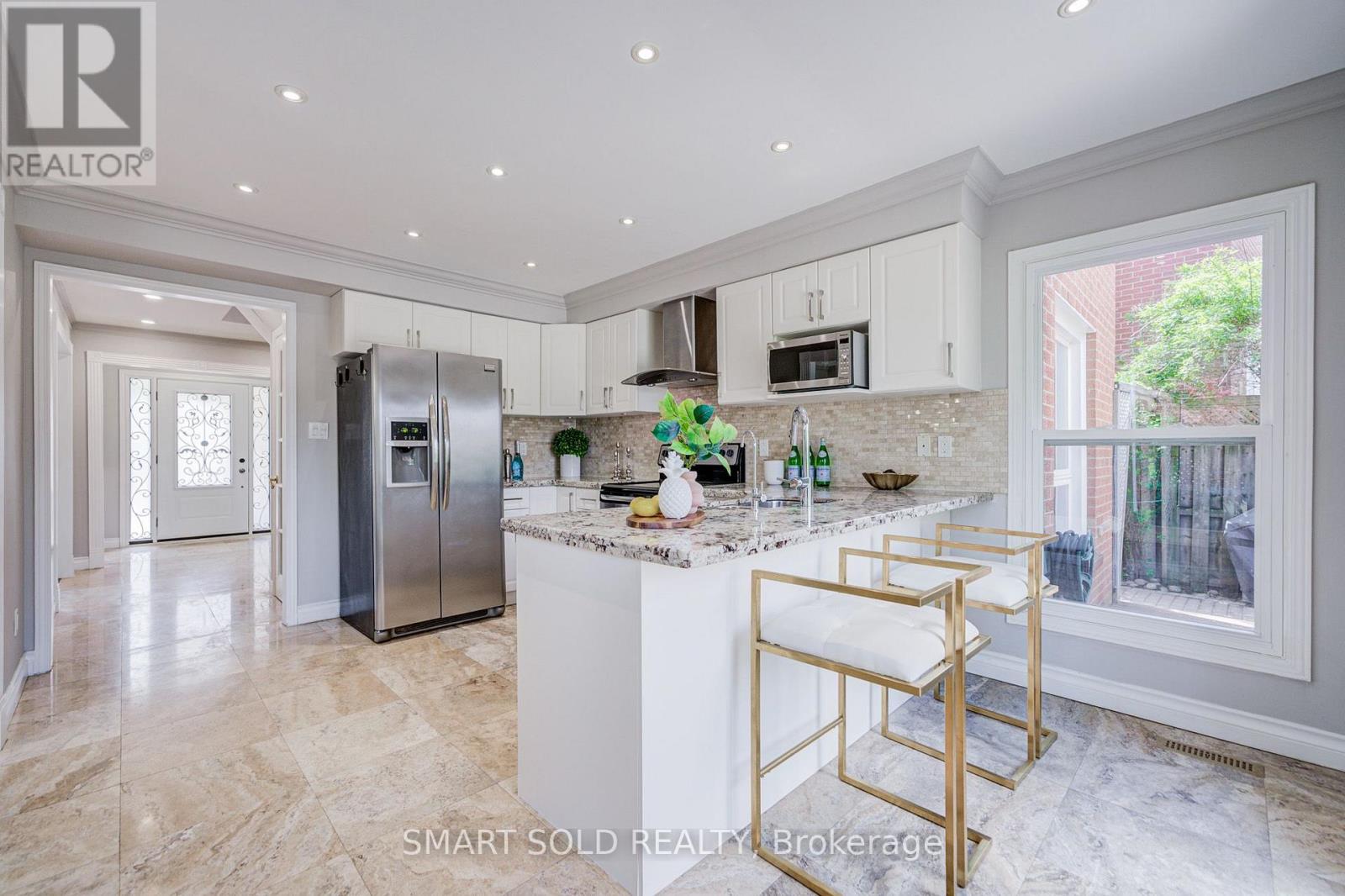 5818 Turney Drive, Mississauga, Ontario  L5M 2R8 - Photo 15 - W13703092