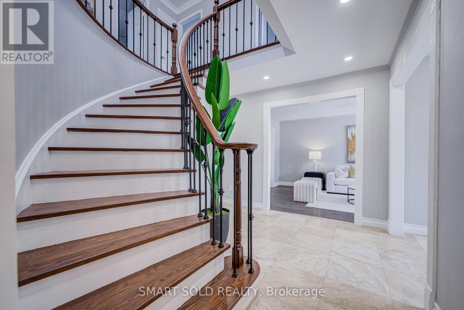 5818 Turney Drive, Mississauga, Ontario  L5M 2R8 - Photo 20 - W13703092
