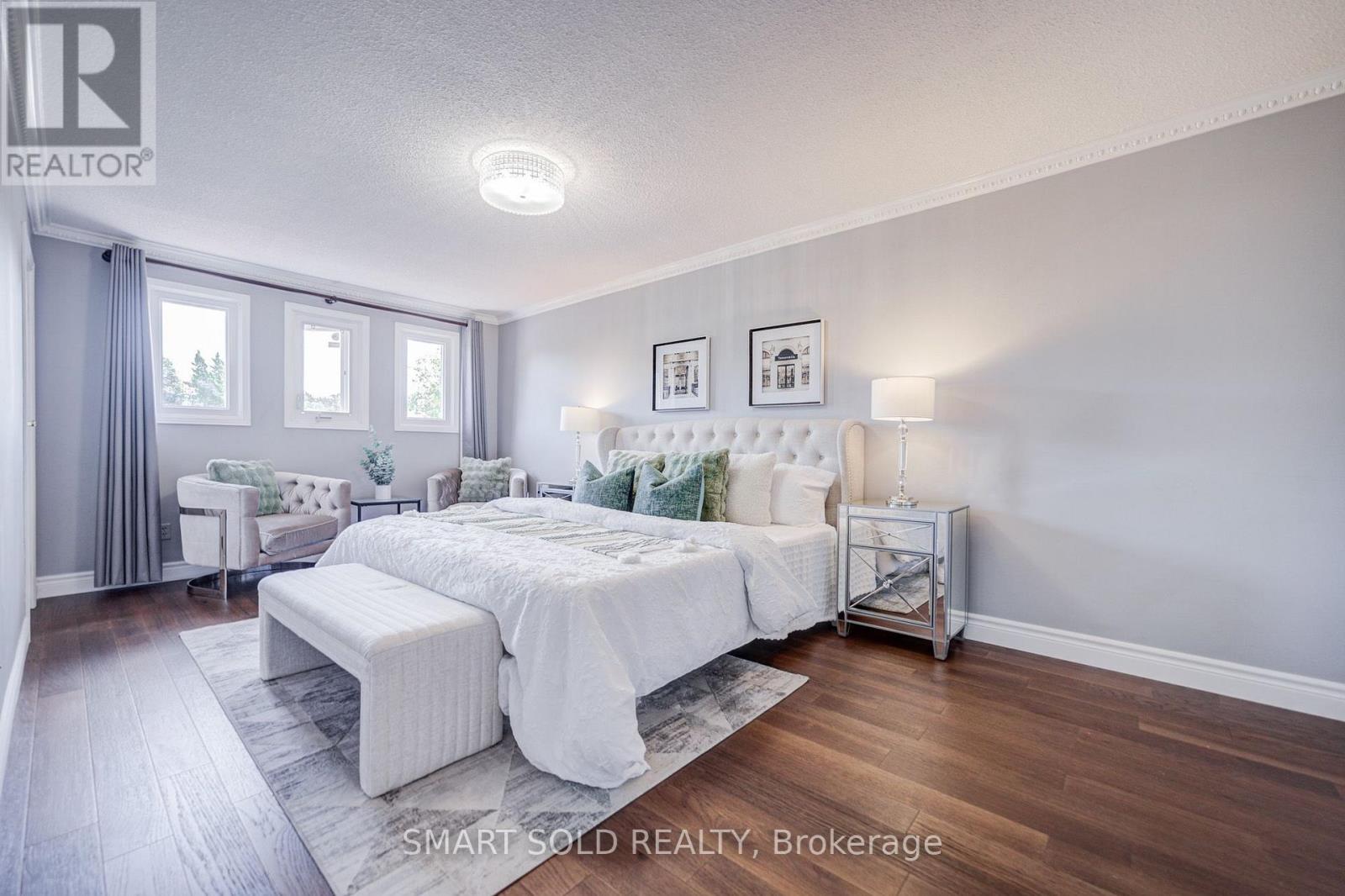 5818 Turney Drive, Mississauga, Ontario  L5M 2R8 - Photo 23 - W13703092