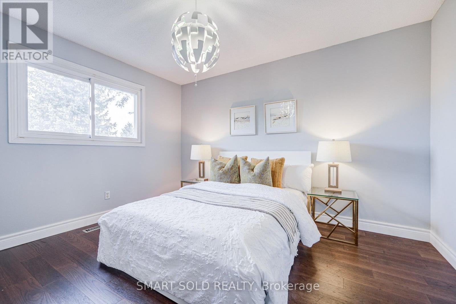 5818 Turney Drive, Mississauga, Ontario  L5M 2R8 - Photo 30 - W13703092