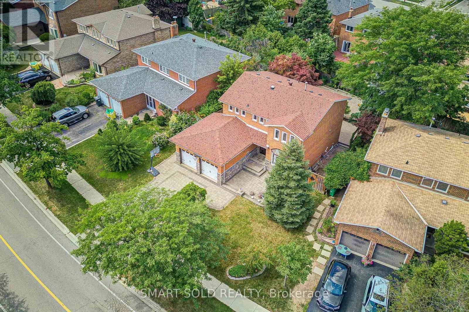 5818 Turney Drive, Mississauga, Ontario  L5M 2R8 - Photo 46 - W13703092