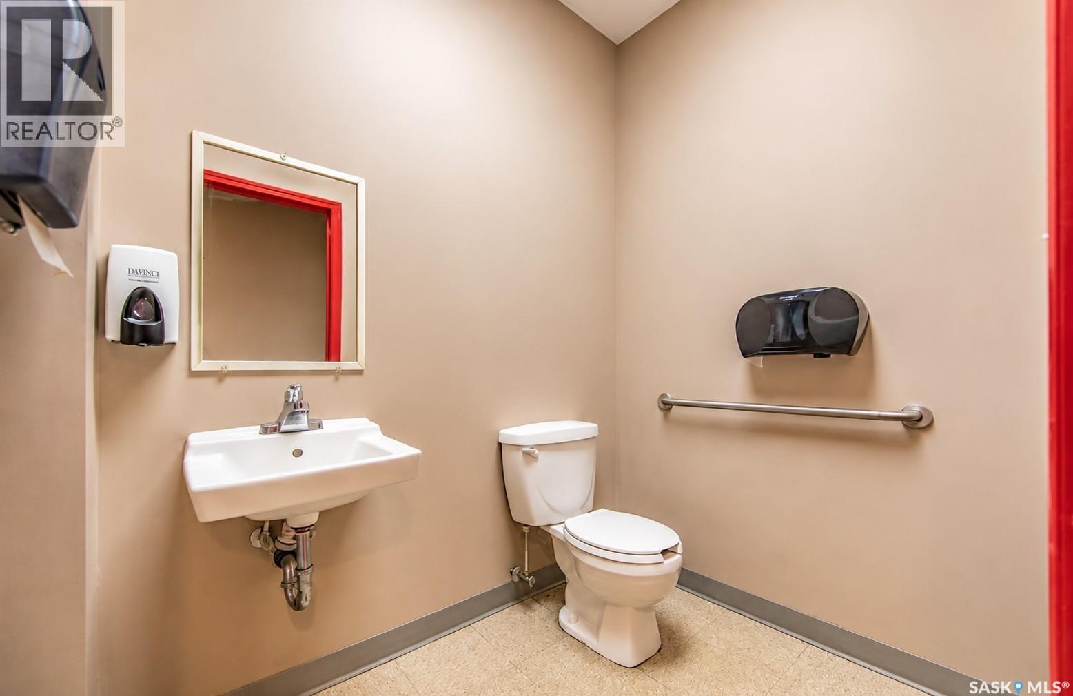 832 Albert Street, Regina, Saskatchewan  S4T 1X8 - Photo 7 - SK046369