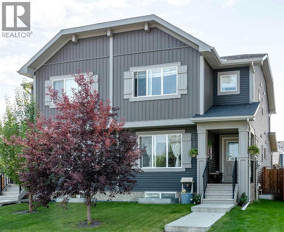 7 Emberside Hollow, cochrane, Alberta