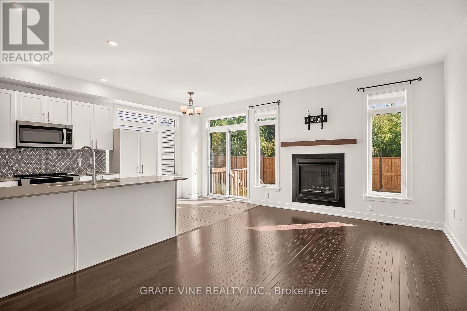 629 Knotridge Street, Ottawa, Ontario  K1W 0N7 - Photo 14 - X13703140