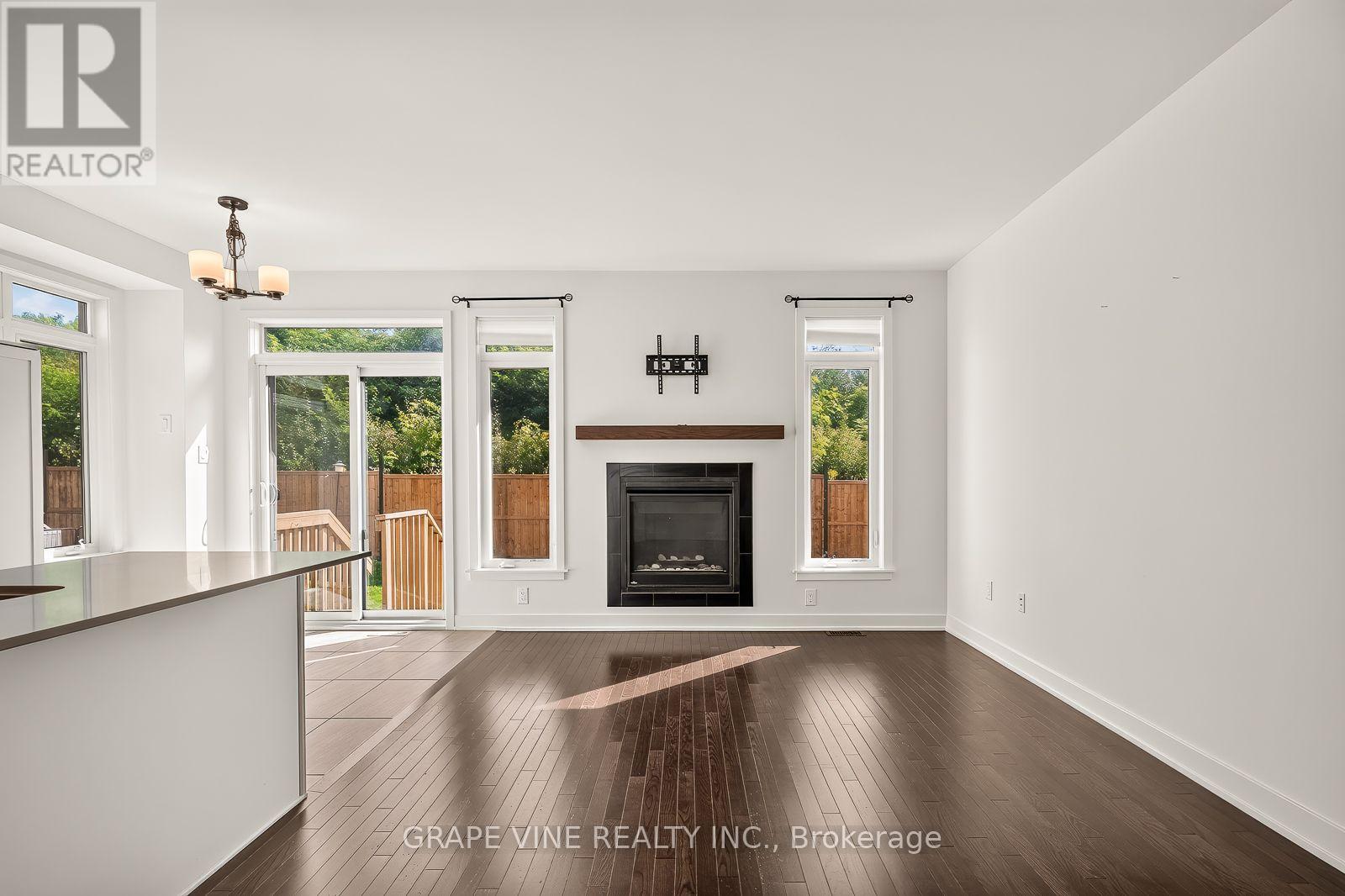 629 Knotridge Street, Ottawa, Ontario  K1W 0N7 - Photo 15 - X13703140