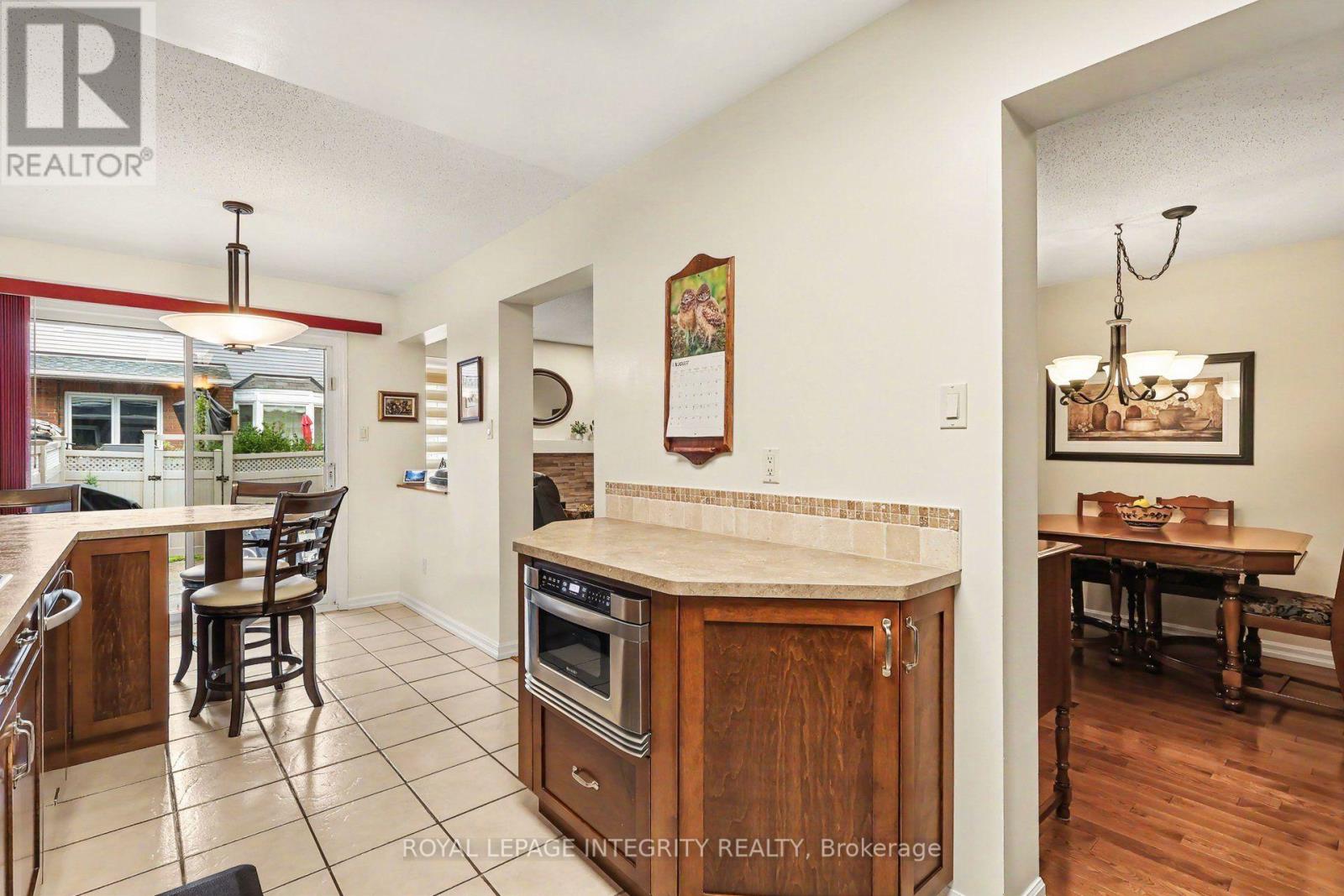 16 Streamwood Lane, Ottawa, Ontario  K1T 3R1 - Photo 12 - X13703158