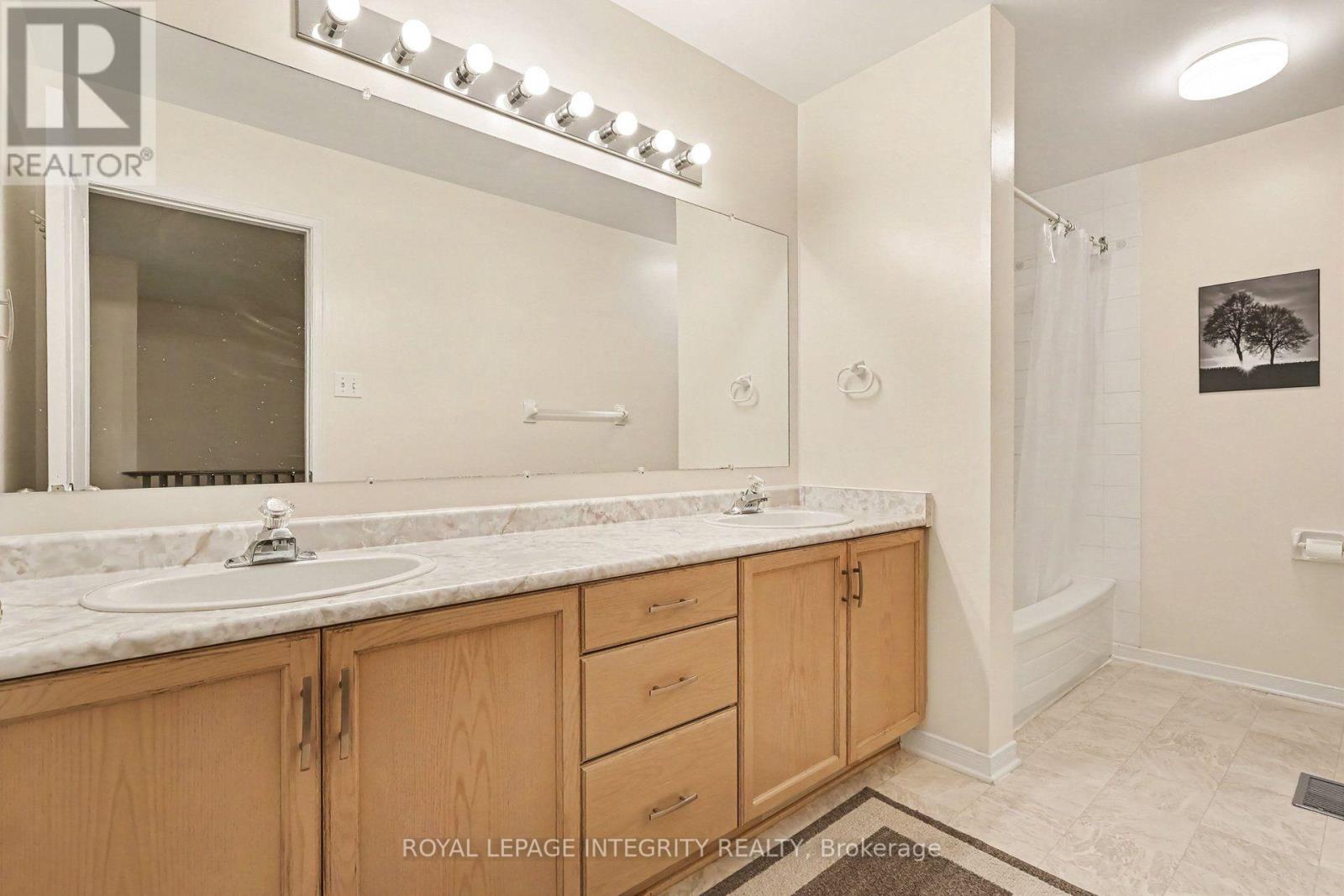 16 Streamwood Lane, Ottawa, Ontario  K1T 3R1 - Photo 21 - X13703158