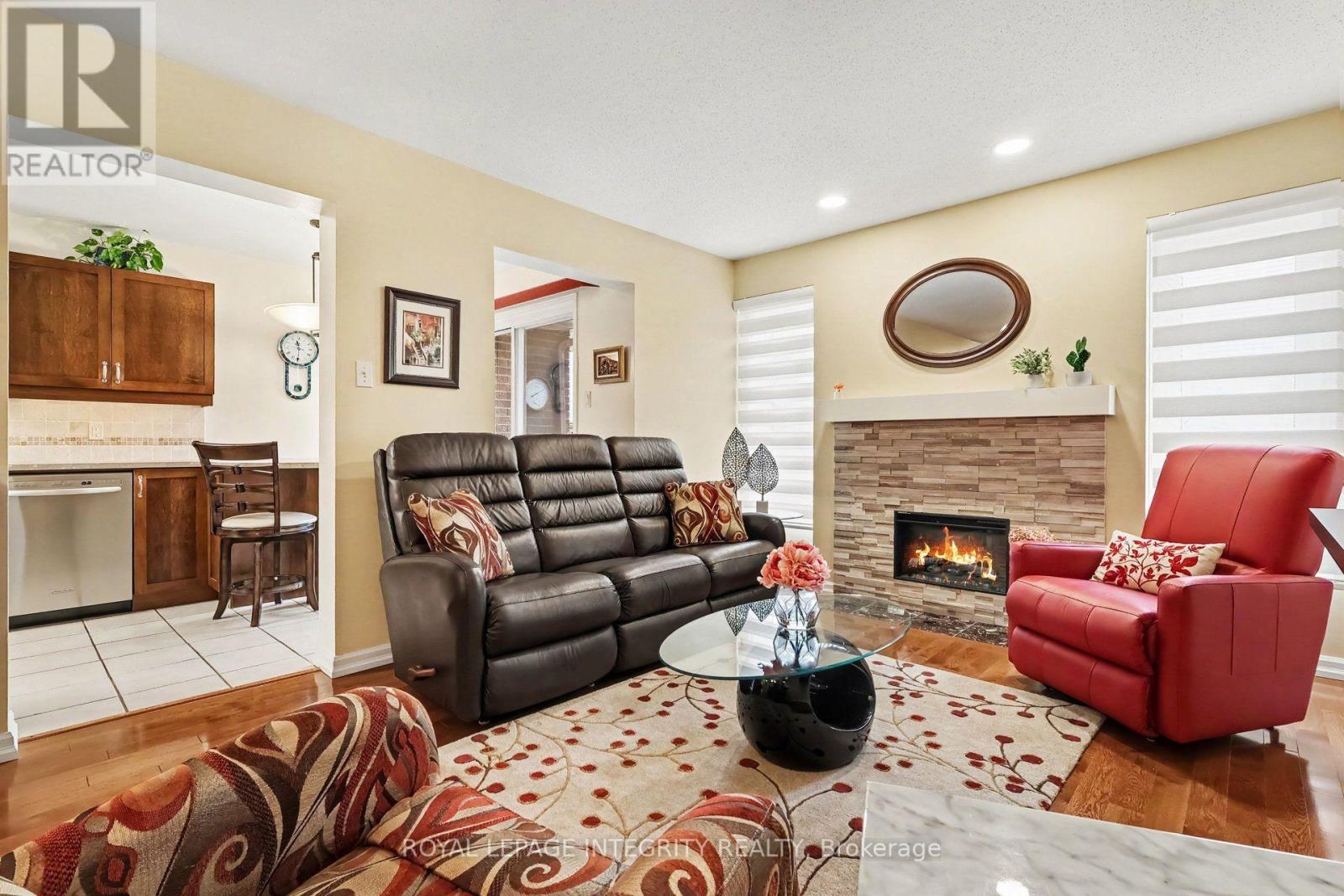 16 Streamwood Lane, Ottawa, Ontario  K1T 3R1 - Photo 6 - X13703158