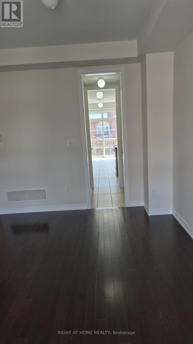 133 Allegranza Avenue, Vaughan, Ontario  L4H 4S1 - Photo 11 - N13703142