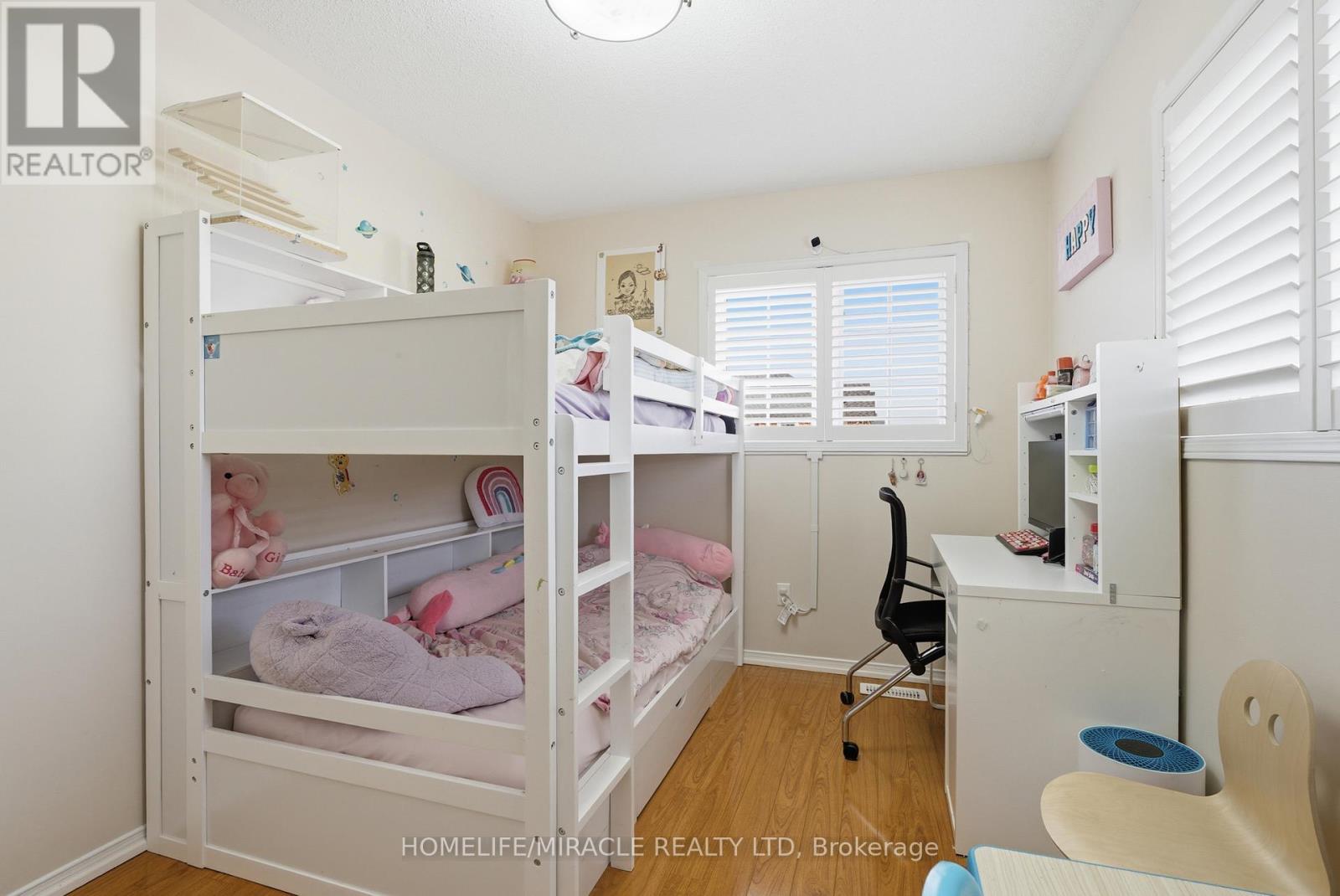243 Venice Gate Drive, Vaughan, Ontario L4H 0G1 - Photo 30 - N13703156