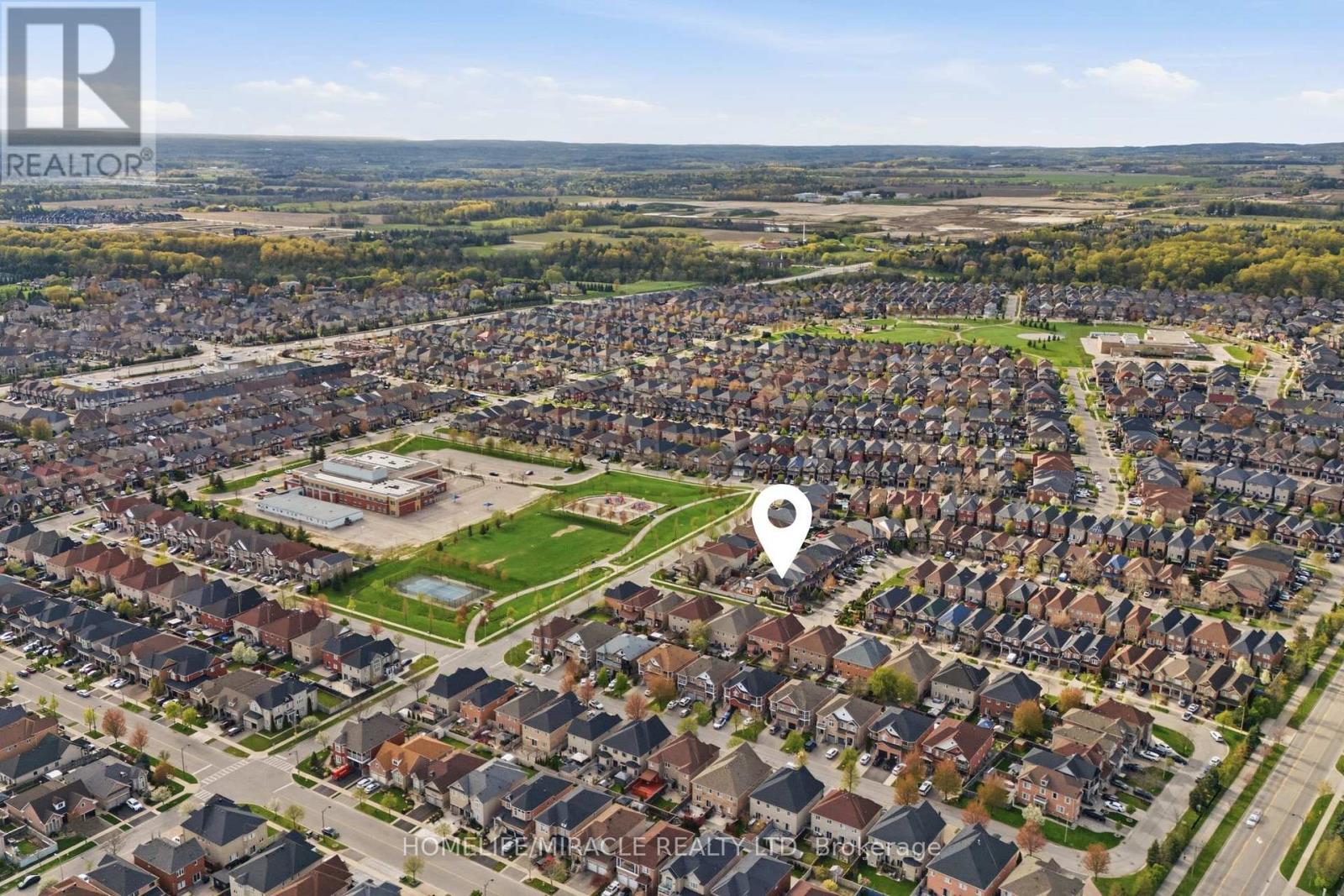 243 Venice Gate Drive, Vaughan, Ontario L4H 0G1 - Photo 50 - N13703156