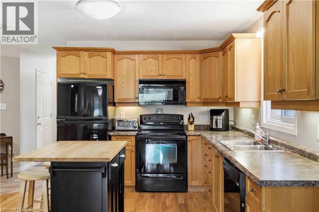 138 Stiefelmeyer Crescent, Baden, Ontario  N3A 4L4 - Photo 9 - 40849200