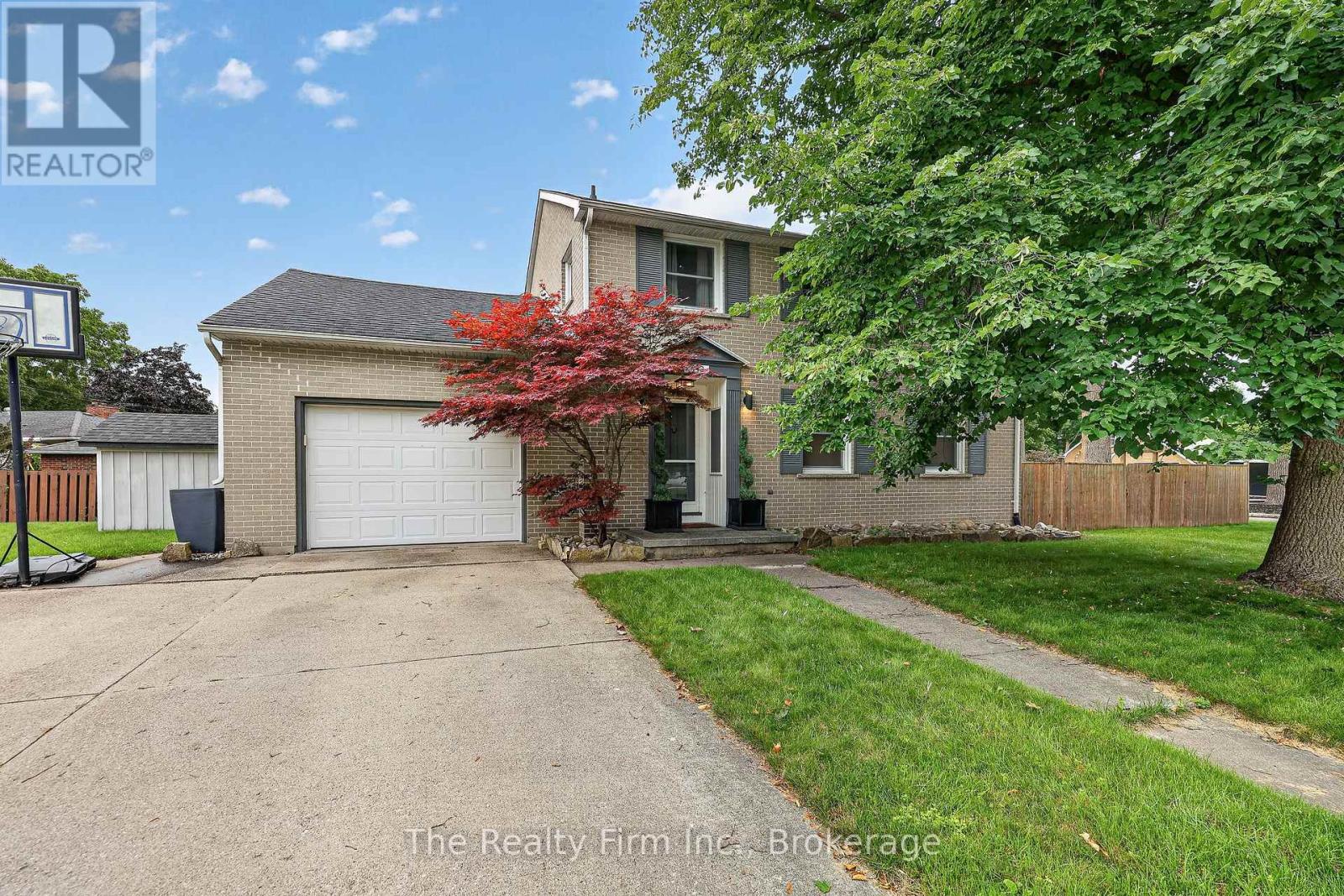 652 Miller Street, Woodstock, Ontario  N4S 5K1 - Photo 3 - X13703184