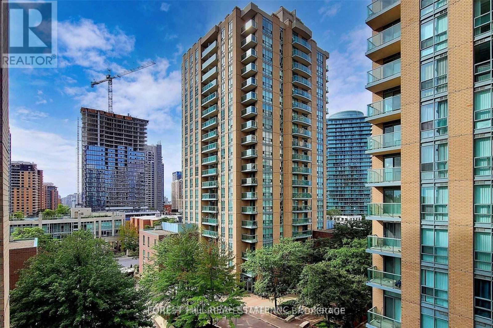 705 - 26 Olive Avenue, Toronto, Ontario  M2N 4N5 - Photo 1 - C13703196