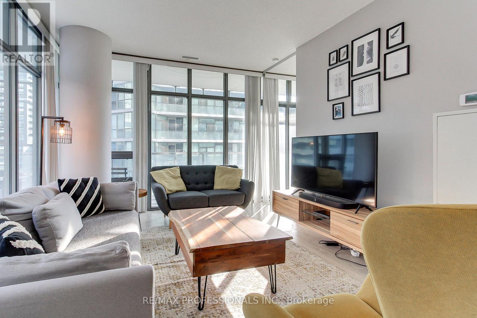 710 - 33 Charles Street E, Toronto, Ontario  M4Y 0A2 - Photo 17 - C13703222