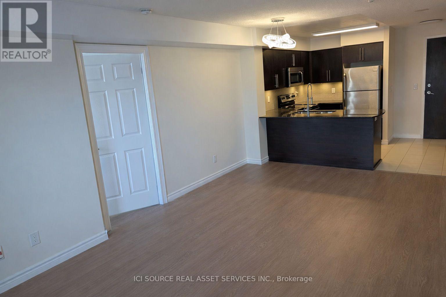 202 - 73 King William Crescent, Richmond Hill, Ontario  L4B 0C2 - Photo 3 - N13703202