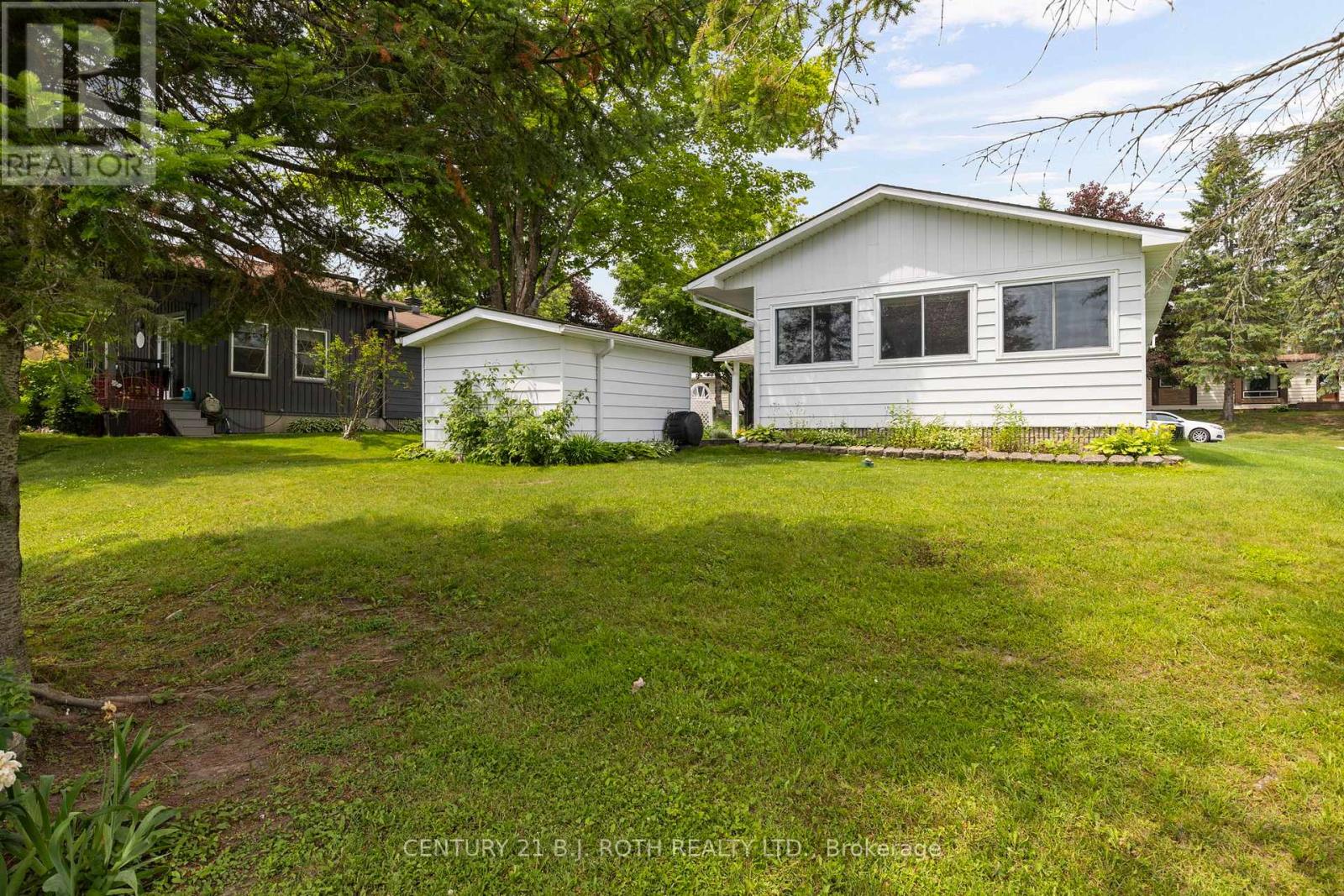 19 Maple Crescent, Oro-Medonte, Ontario  L0L 1T0 - Photo 14 - S13703198