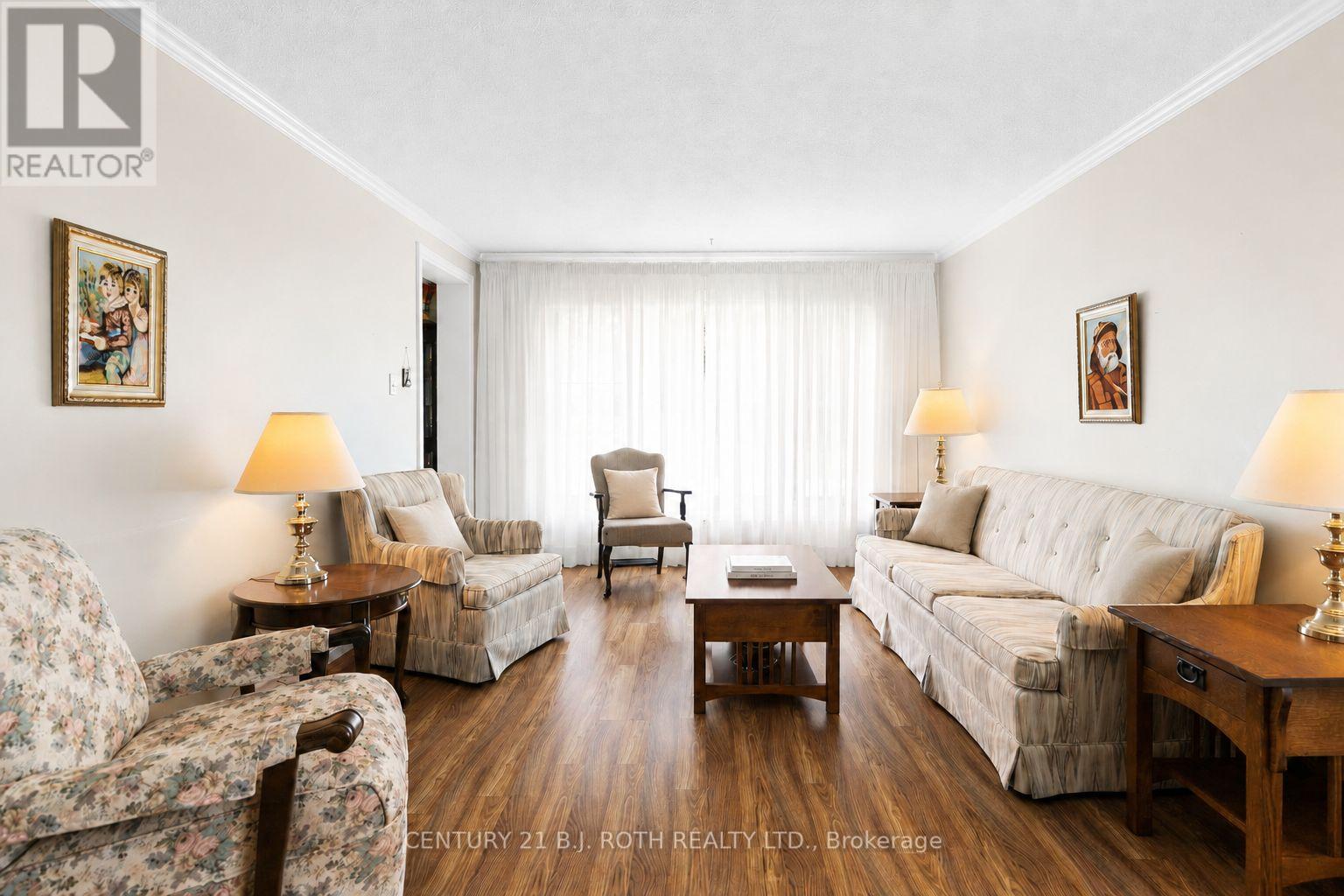 19 Maple Crescent, Oro-Medonte, Ontario  L0L 1T0 - Photo 6 - S13703198