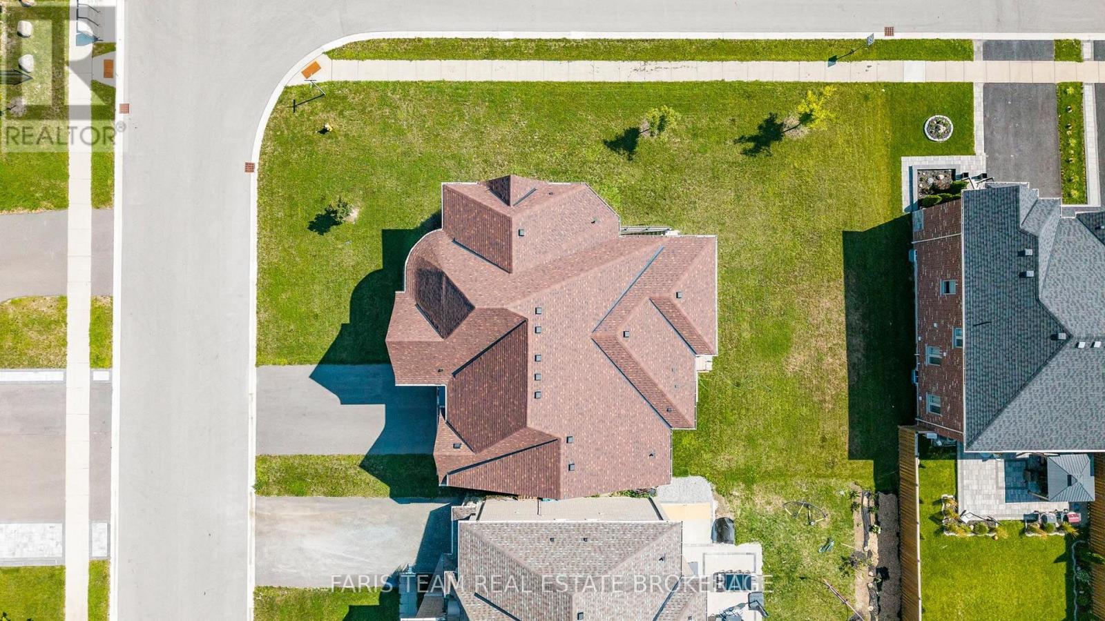 12 Thompson Way, Springwater, Ontario  L9X 2A5 - Photo 44 - S13703212