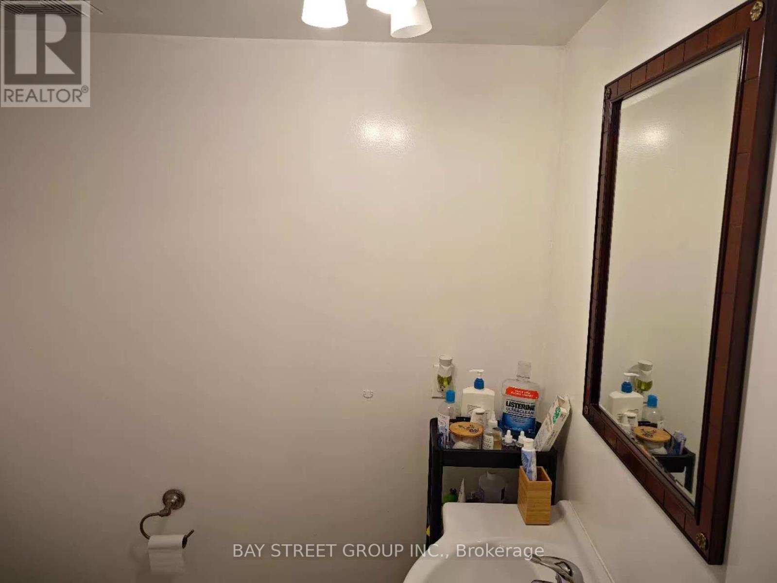 Lower - 178 Rosemount Avenue, Toronto, Ontario  M6H 2M9 - Photo 14 - W13703220