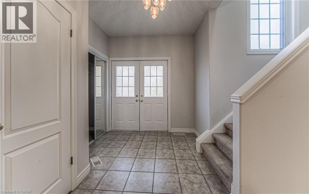 722 Salzburg Drive, Waterloo, Ontario  N2V 2N7 - Photo 15 - 40856168