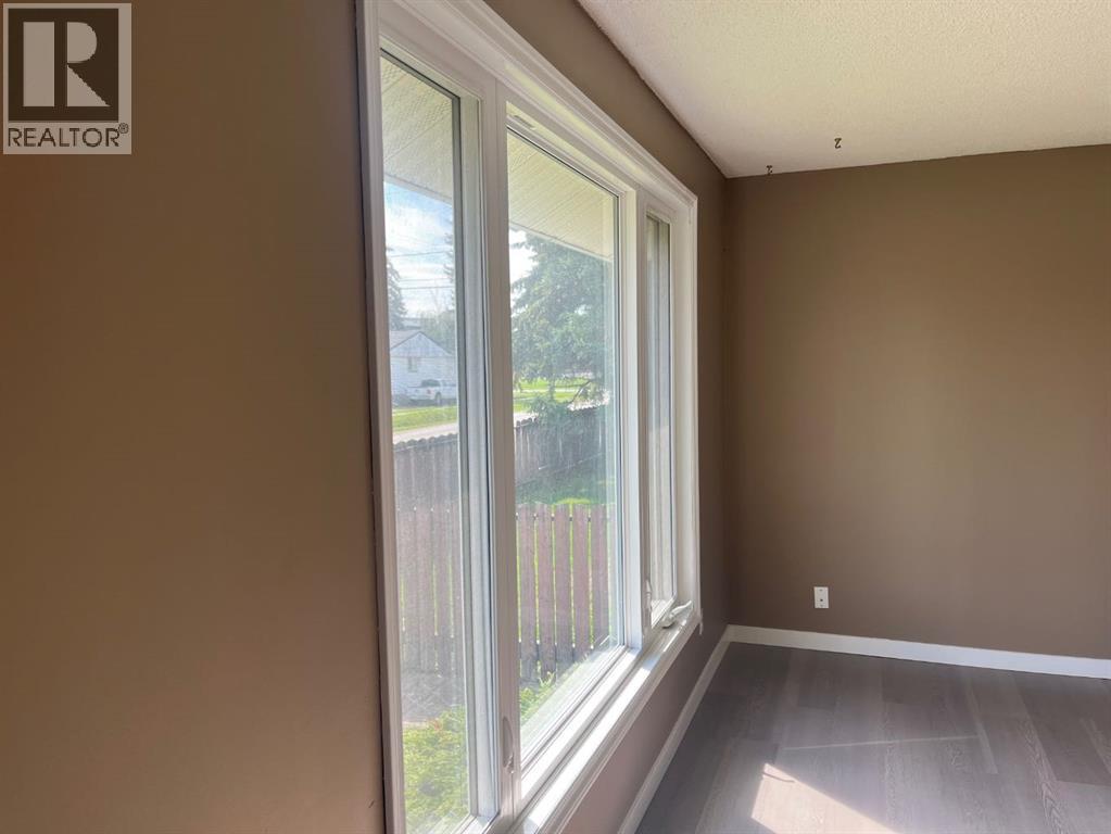 102 3 Street E, Lashburn, Saskatchewan  S0M 1H0 - Photo 20 - A2338778