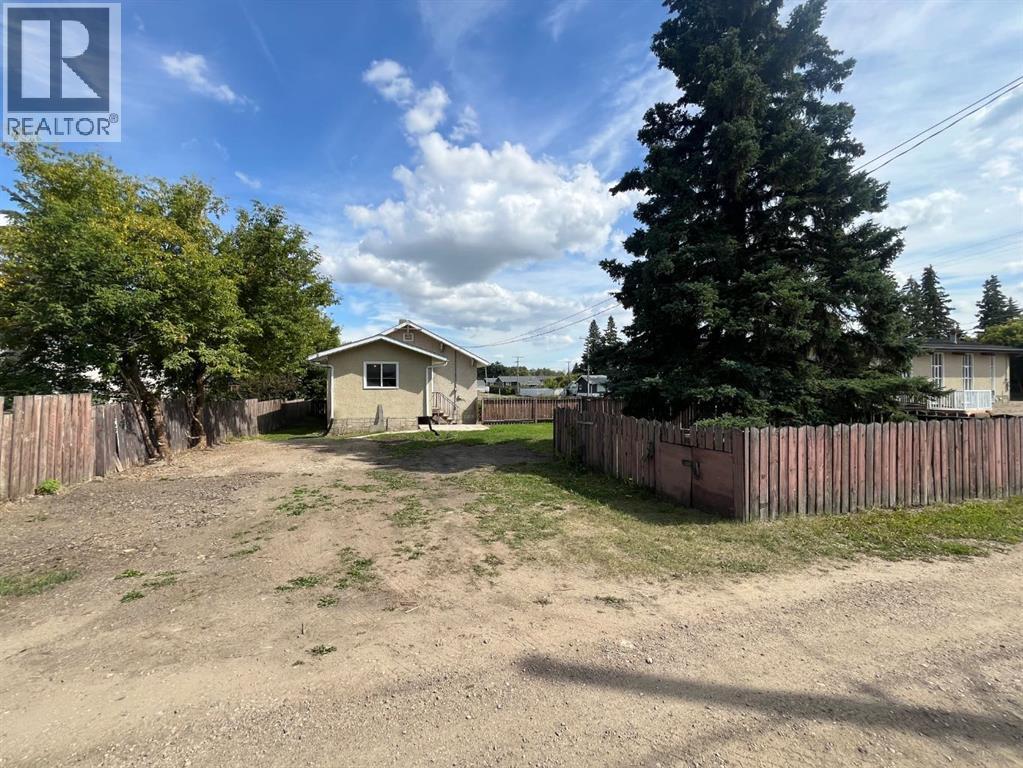 102 3 Street E, Lashburn, Saskatchewan  S0M 1H0 - Photo 5 - A2338778