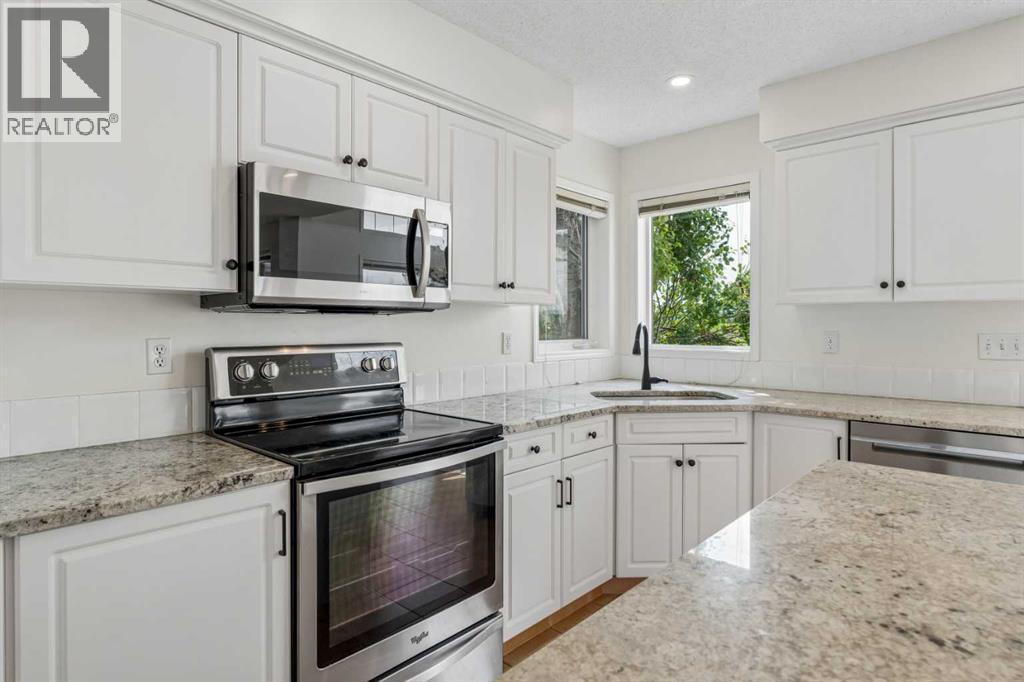74 Spring View Sw, Calgary, Alberta  T3H 3S7 - Photo 13 - A2339405