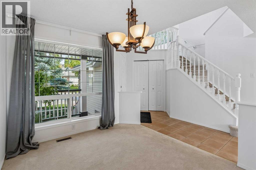 74 Spring View Sw, Calgary, Alberta  T3H 3S7 - Photo 7 - A2339405