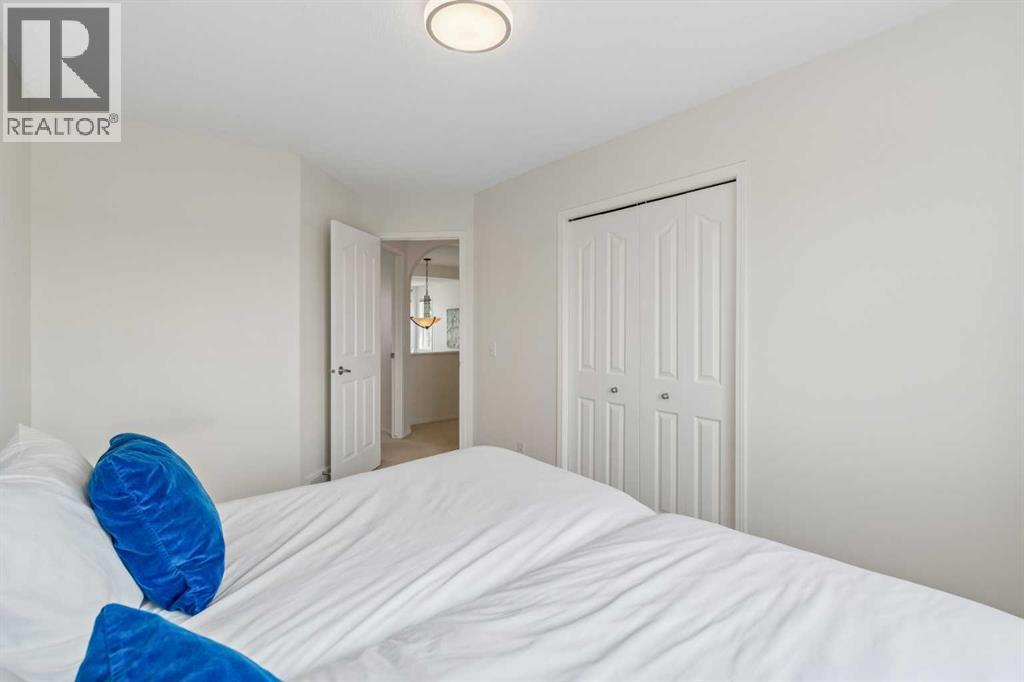 74 Spring View Sw, Calgary, Alberta  T3H 3S7 - Photo 32 - A2339405