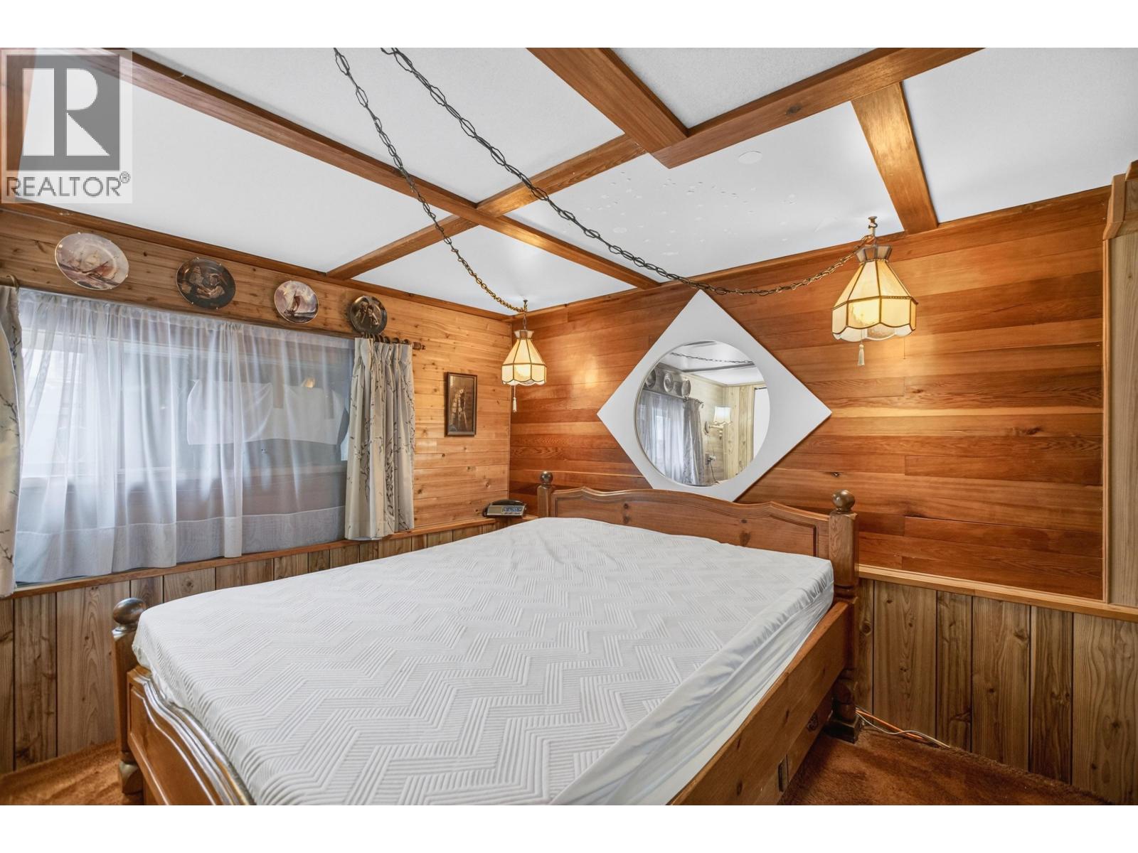 Listing Picture 22 of 39 : 2284 E 45TH AVENUE, Vancouver / 溫哥華 - 魯藝地產 Yvonne Lu Group - MLS Medallion Club Member