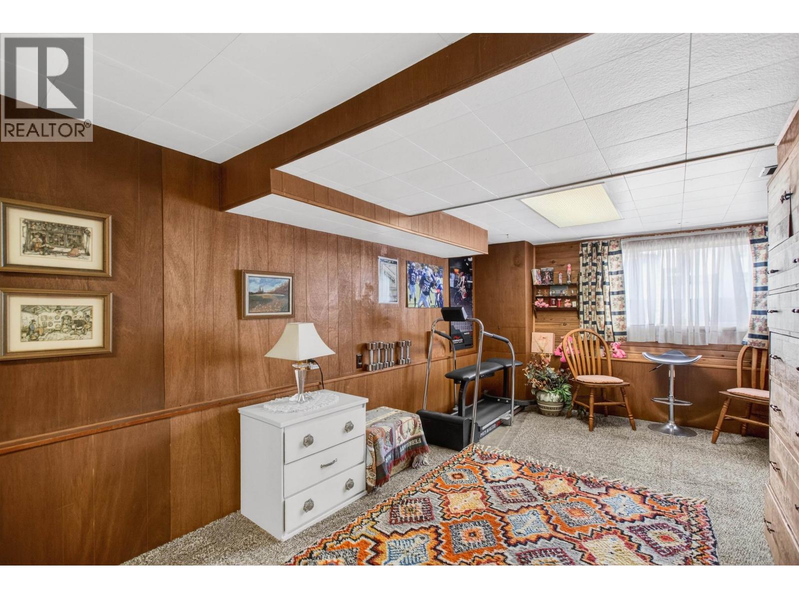 Listing Picture 24 of 39 : 2284 E 45TH AVENUE, Vancouver / 溫哥華 - 魯藝地產 Yvonne Lu Group - MLS Medallion Club Member