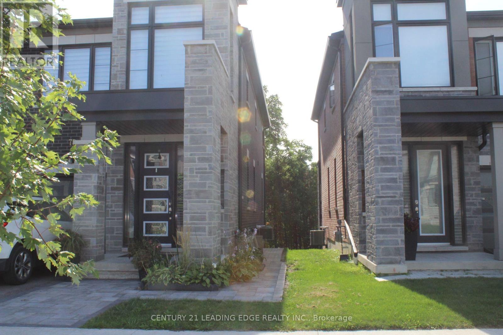 75 PINE GATE PLACE, Whitby, Ontario