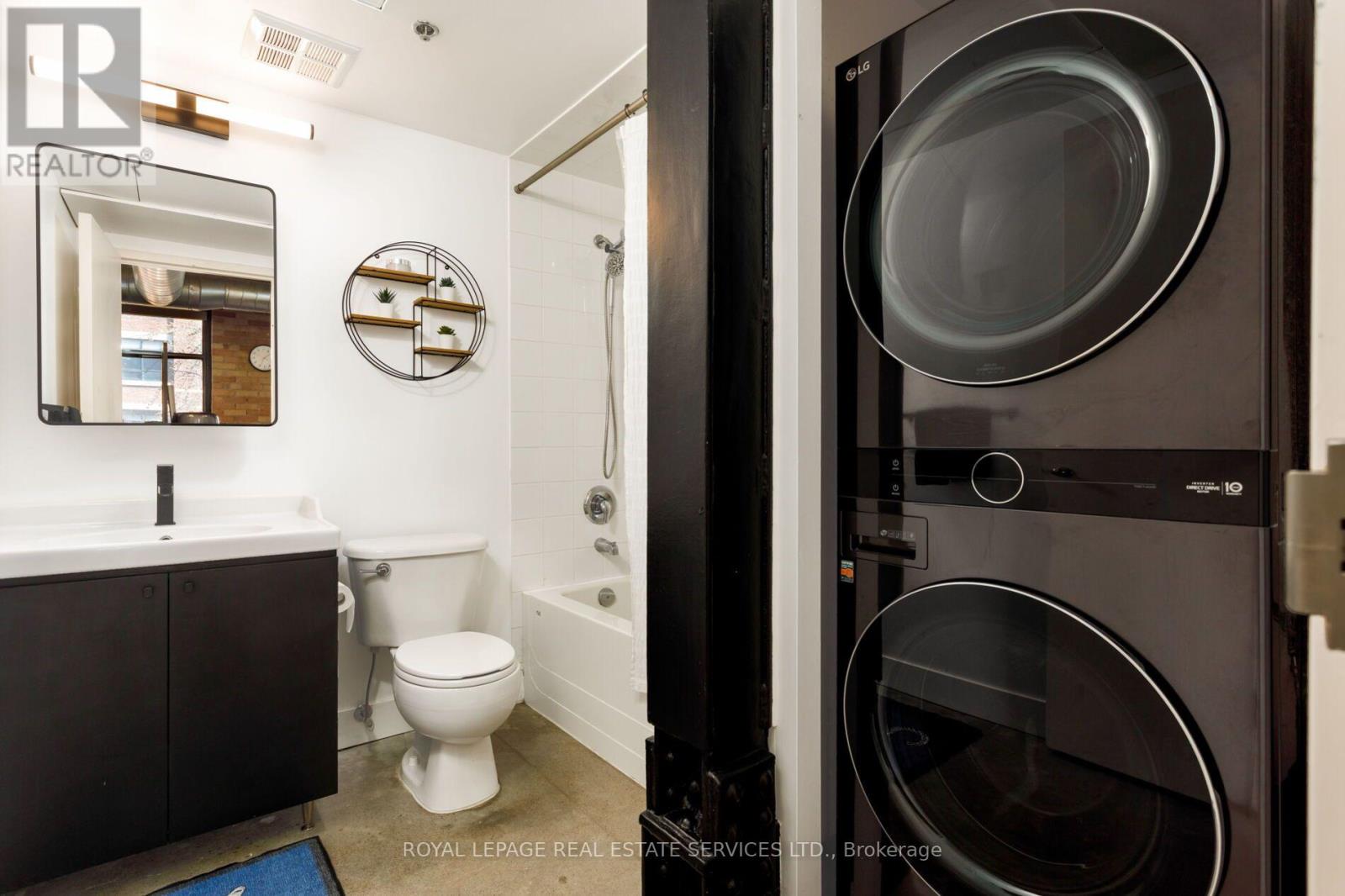 326 - 68 Broadview Avenue, Toronto, Ontario  M4M 2E6 - Photo 16 - E13703242