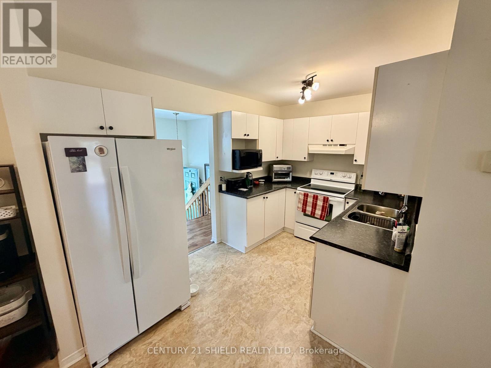 19 Simcoe Street, South Stormont, Ontario  K0C 1P0 - Photo 5 - X13703234