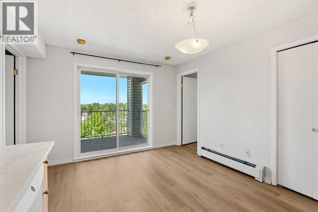 425, 1717 60 Street SE, Calgary, Alberta  T2A 7Y7 - Photo 4 - A2324183