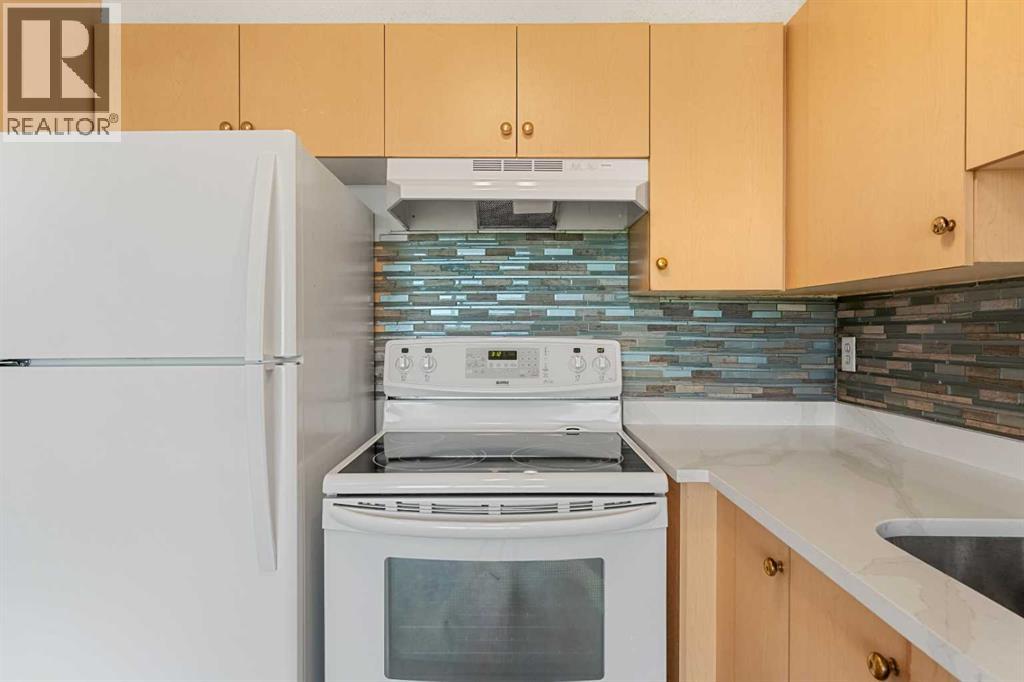 425, 1717 60 Street SE, Calgary, Alberta  T2A 7Y7 - Photo 10 - A2324183