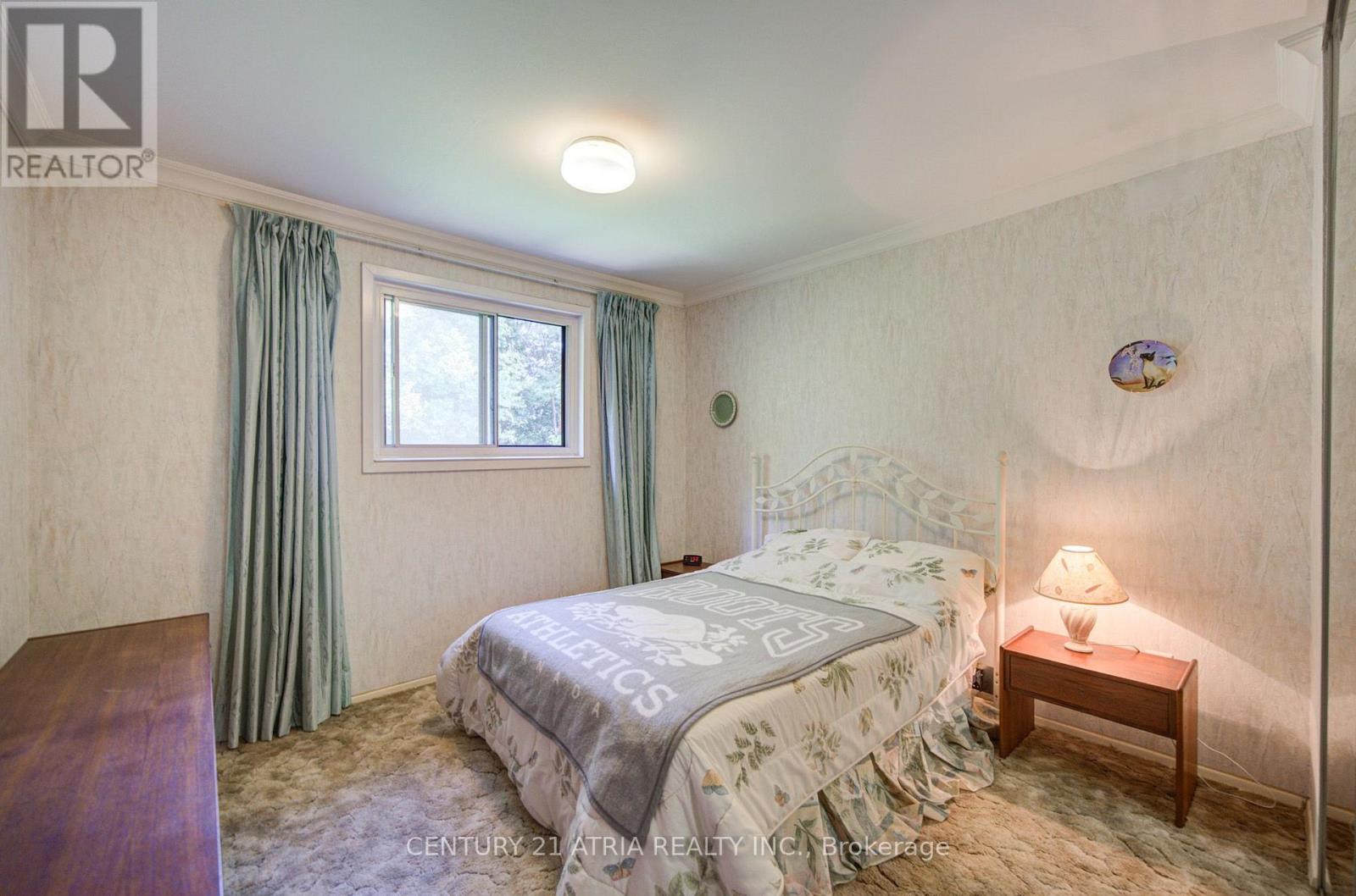 141 Hollyberry Trail, Toronto, Ontario M2H 2P2 - Photo 11 - C13700174