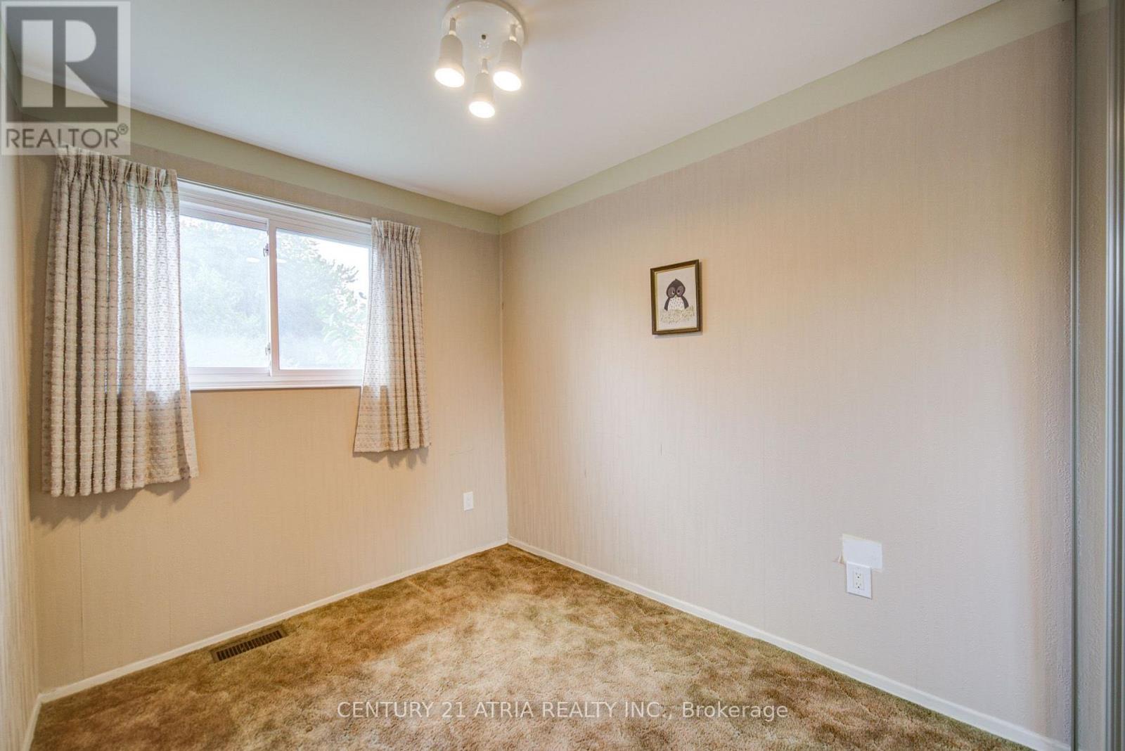 141 Hollyberry Trail, Toronto, Ontario M2H 2P2 - Photo 14 - C13700174