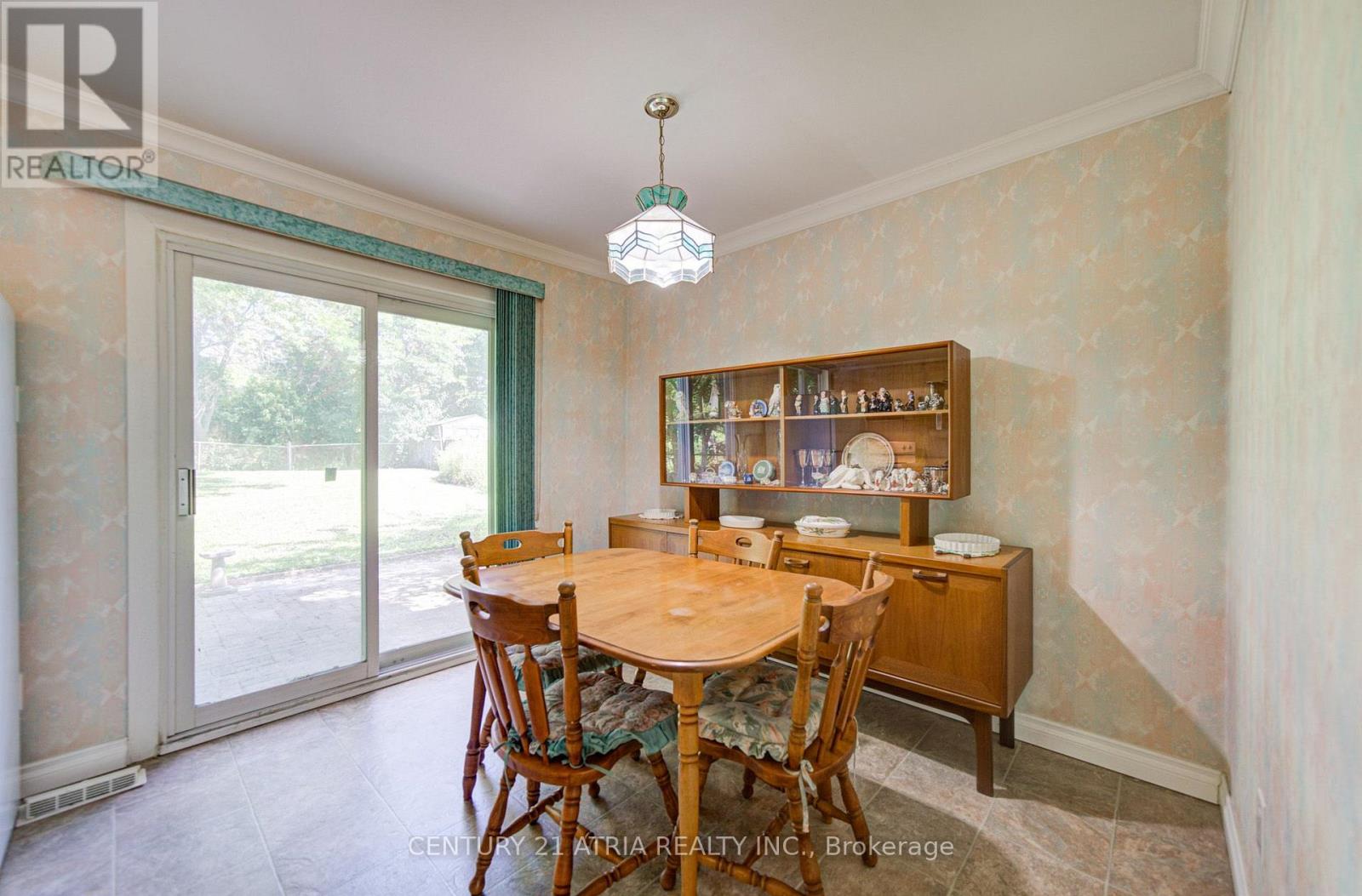 141 Hollyberry Trail, Toronto, Ontario M2H 2P2 - Photo 7 - C13700174