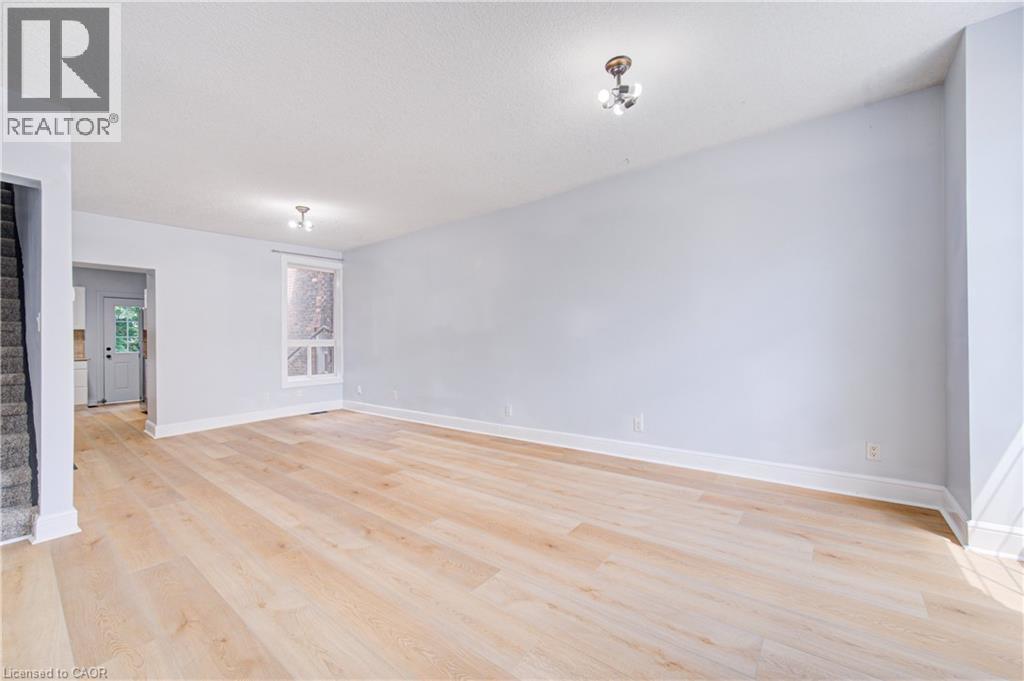 299 Bay Street N, Hamilton, Ontario  L8L 1M2 - Photo 6 - 40856589