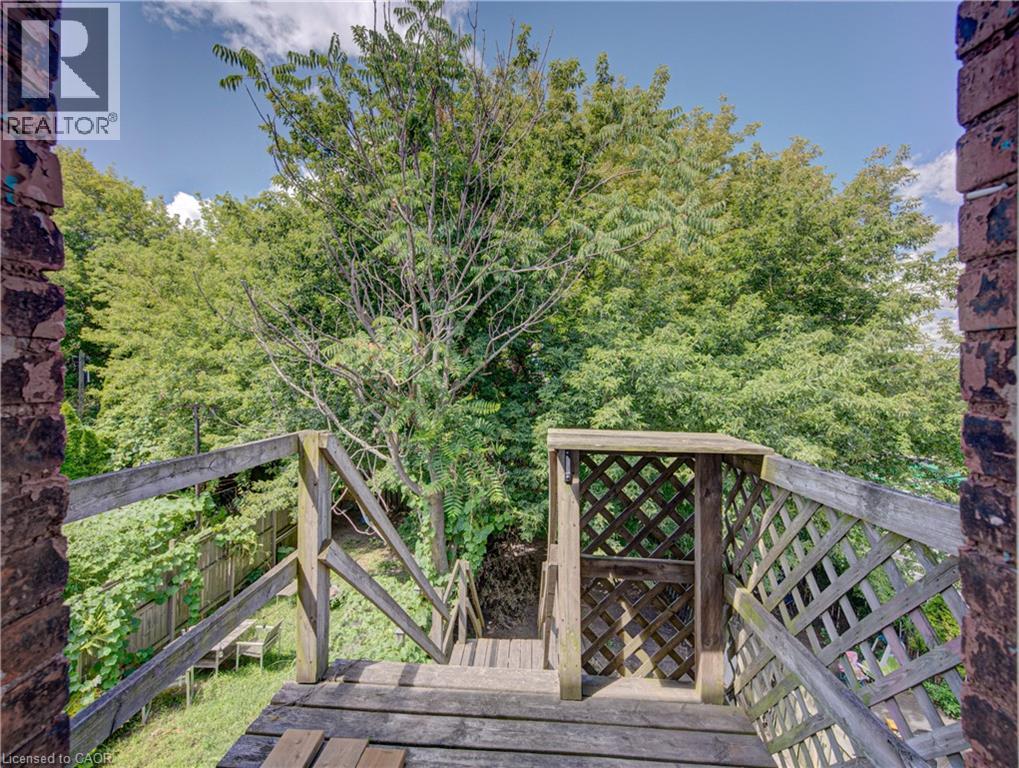 299 Bay Street N, Hamilton, Ontario  L8L 1M2 - Photo 23 - 40856589