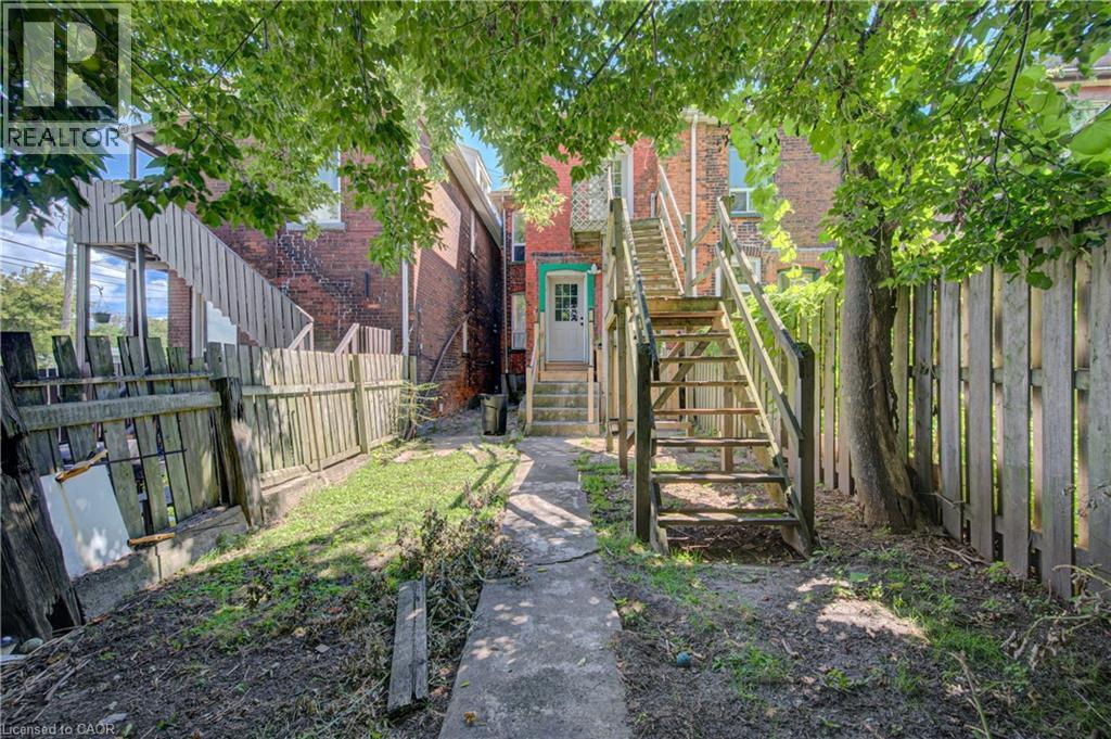 299 Bay Street N, Hamilton, Ontario  L8L 1M2 - Photo 37 - 40856589