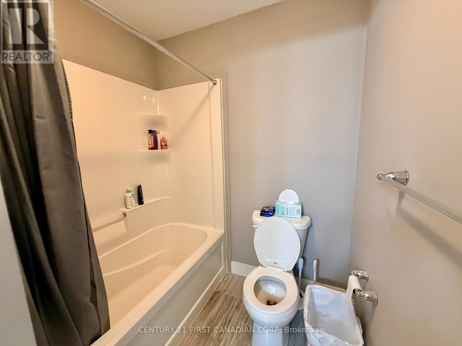 181 - 1960 Dalmagary Road, London North, Ontario  N6G 0T8 - Photo 18 - X13703298